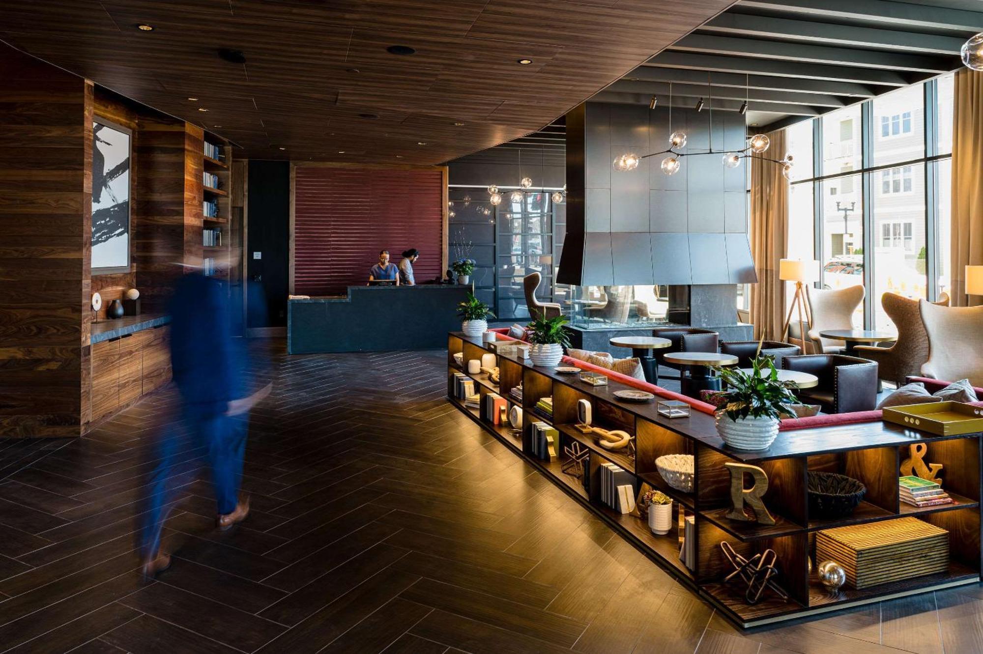 Cambria Hotel Boston Somerville Extérieur photo