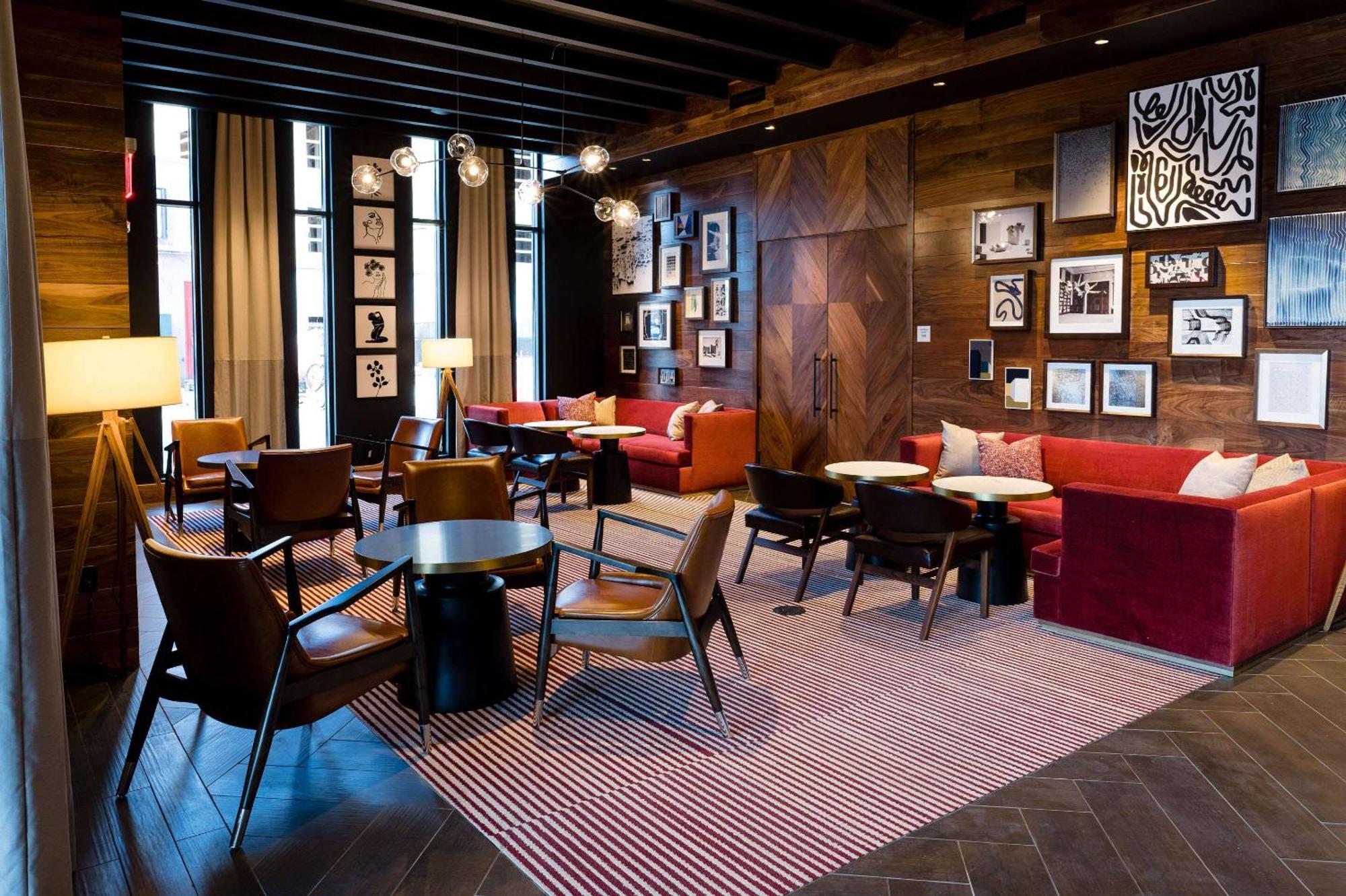 Cambria Hotel Boston Somerville Extérieur photo